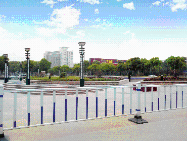 钢质护栏图片,钢质护栏高清图片 玉田县海青交通设施厂,